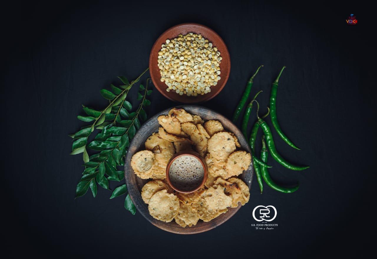 Nippat thin rice crackers